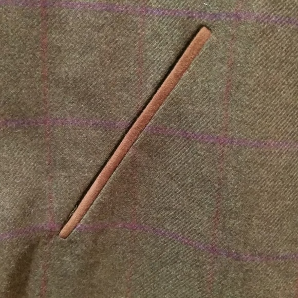 Amazing Ellsworth and Ivey cape - Picture 3 of 6